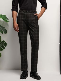 Subtract - Men 4 Way Stretch Wrinkle Free Slim Fit Trouser In Midnight Pine