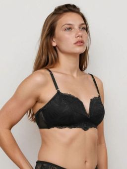MHYTH - Edit Lace V-Wired Bra