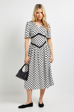 Dorothy Perkins - Mono Spot Lace Detail Dropped Waist V-Neck Printed Midi Dress - Multi-Color