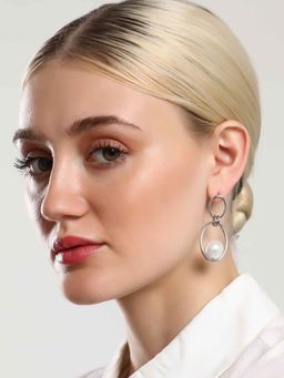 Sohi - Womens The Hanging Pearl Drop Earrings