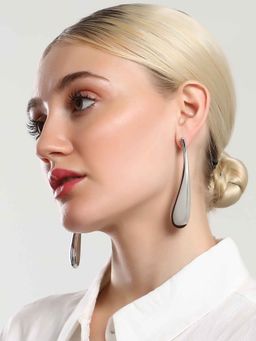 Sohi - Womens Silver The Elongated Drip Drop Earrings