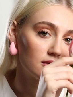 Sohi - Womens The Barbie Pink Medium Semi-Chunky Earrings
