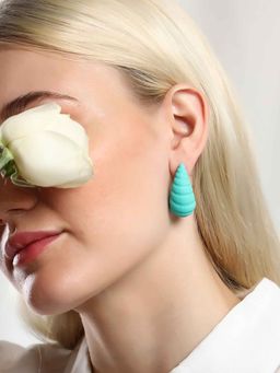 Sohi - Womens The Sea Blue Medium Shell Earrings