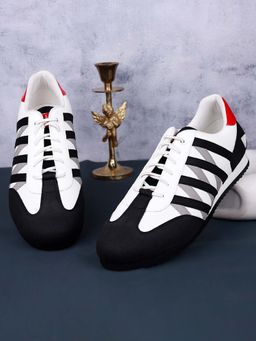 Louis Stitch - Men Black Striped Suede Light Weight Sneakers