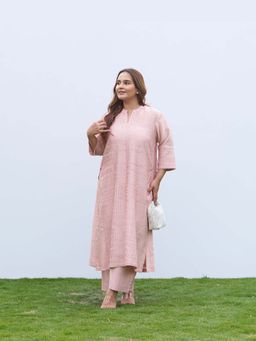 Vaaya - Powder Pink Silk Chanderi Pintuck Kurta with Pant