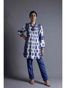 THETAA - Blue Pleated Kurti With Pant