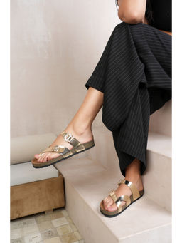 MOZAFIA - Women Flat One Toe Sandals Gold