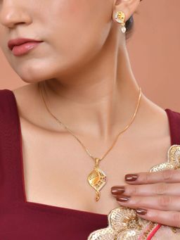 VOJ - Multi-Color Gold Plated Simple Necklace Set