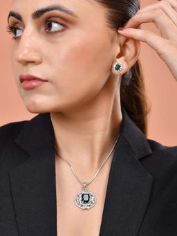 VOJ - Silver Tone Green Rectangular & Ad Stone Studded Necklace Set