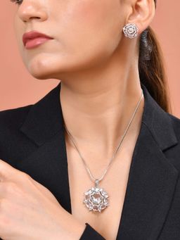VOJ - Silver Plated Circular Stone Studded Floral Shaped White Ad Necklace Set