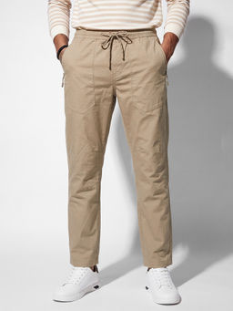 max - Beige Urbn Solid Regular Fit Pant