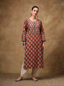 TAHILIYA - Maroon Daboo Printed Kurta