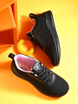 Off Limits - Wembley Black Sneakers