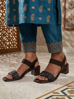 Global Step - Posh Weave Block Rust Heels