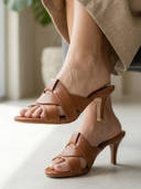 Tan color option, Currently selected