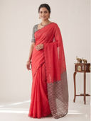 Red color option, Sold out, Currently selected