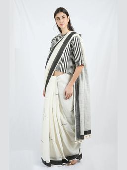 Banana Labs - Banana Flash Saree With Stitched Blouse