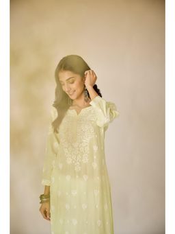 Old Marigold - Raha Muslin Hand Embroidered Chikankari Green Kurta