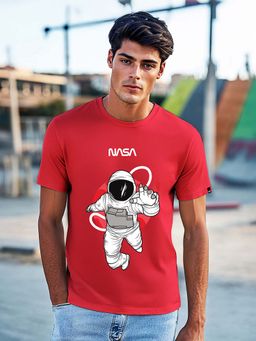 Bewakoof - Men's Red NASA Astronaut Graphic Printed T-shirt