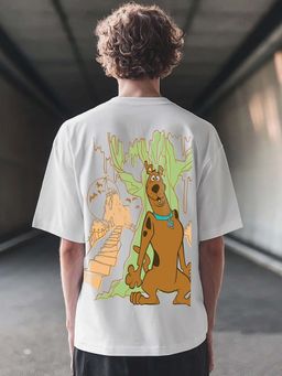 Bewakoof - Men's White Scared Scoob Graphic Printed Oversized T-shirt