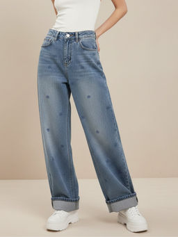 Outzidr - Blue High Waist Embroidered Jeans