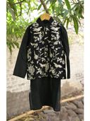 Black color option, Currently selected