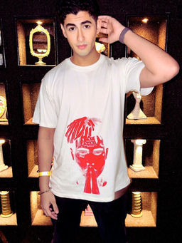 LUMIERES - White Tribute Round Neck T-Shirt
