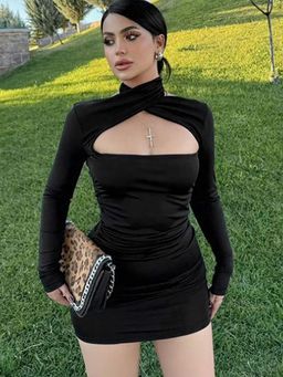 Outzidr - Black Front Cut Out Full Sleeves Party Top