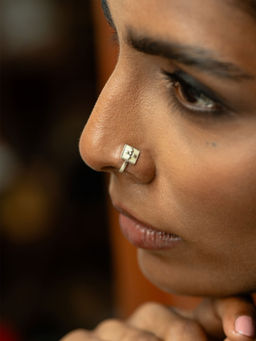 Shaya by CaratLane - Jyamitiya Nose Clip In Oxidised 925 Silver