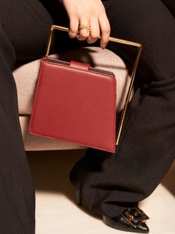 TANN TRIM - Women The Frame Red Solid Handbag