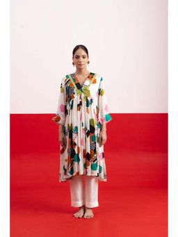 NEHER - Mosa White Ruffled Kurta with Pant