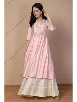 Aurelia - Women's Pink Embroidered Anarkali Rayon Kurta