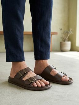 Carlton London - Men's Lightweight EVA Double Strap Buckle Slide Brown Sandals