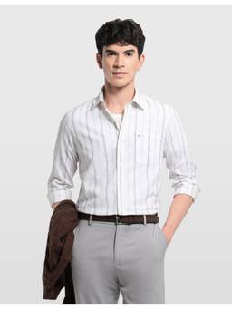 Arrow Sports - White Men's Vertical Striped Dobby Shirt