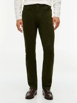 Tommy Hilfiger - Green Regular Fit Solid Mid Rise Chinos