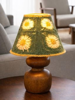 The Decor Mart - Rounded Wooden Base Lamp With Daisy Crochet Shade