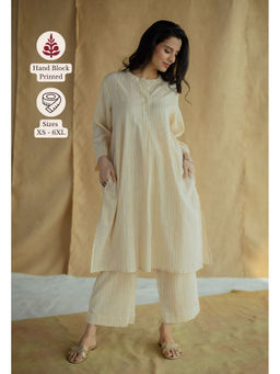 The Indian Ethnic Co. - Yellow Loose Printed Cotton Mandarin Collar Kurta