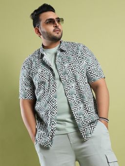Instafab Plus - Men's Black & Green Geometric Foliage Shirt