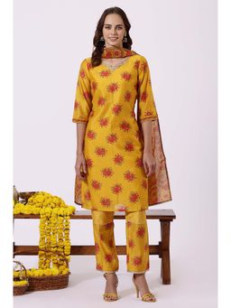 W - Yellow Floral Kurta with Pant and Dupatta (Set of 3)