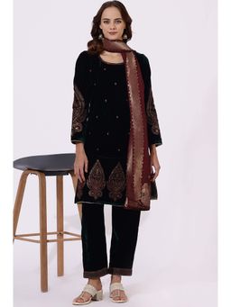 WISHFUL by W - Green Embroidered Kurta with Pant and Dupatta (Set of 3)