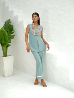 Rabnoor K Sethi - Blue Beaded Embellished Top with Pant (Set of 2)