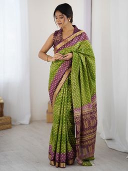 Sareemall - Cotton Light Green Printed Saree with Unstitched Blouse