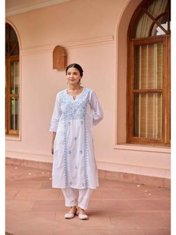 House of Chikankari - Blue Cotton Chikankari Solid Women's Long Kurta