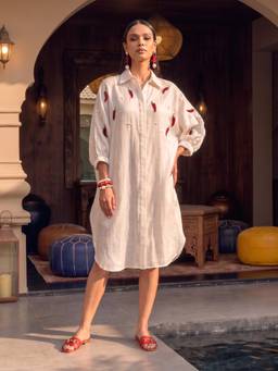 House of Fett - White Chilli Embroidered Free Size Shirt Dress