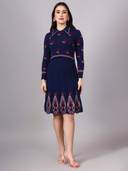 Navy Blue color option, Currently selected