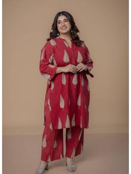 The Indian Ethnic Co. - Nysa Red Dabu Slub Cotton Straight Co-Ord Set