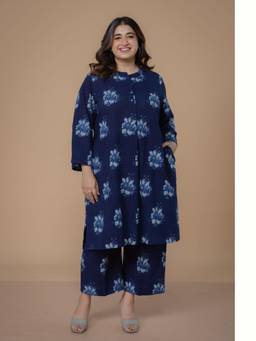 The Indian Ethnic Co. - Harshi Blue Dabu Slub Cotton Straight Co-Ord Set