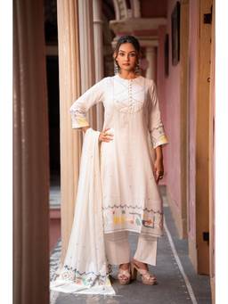 Sutra Art of Clothing - Off White Jamdani Handwoven Cotton Kurta with Pants and Dupatta