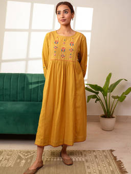 Rangsutra - Paheli Mustard Front-Yoke Cotton Pakka Hand Embroidery Kurta