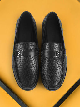 Metro - Men Black Slip On Formal Loafers